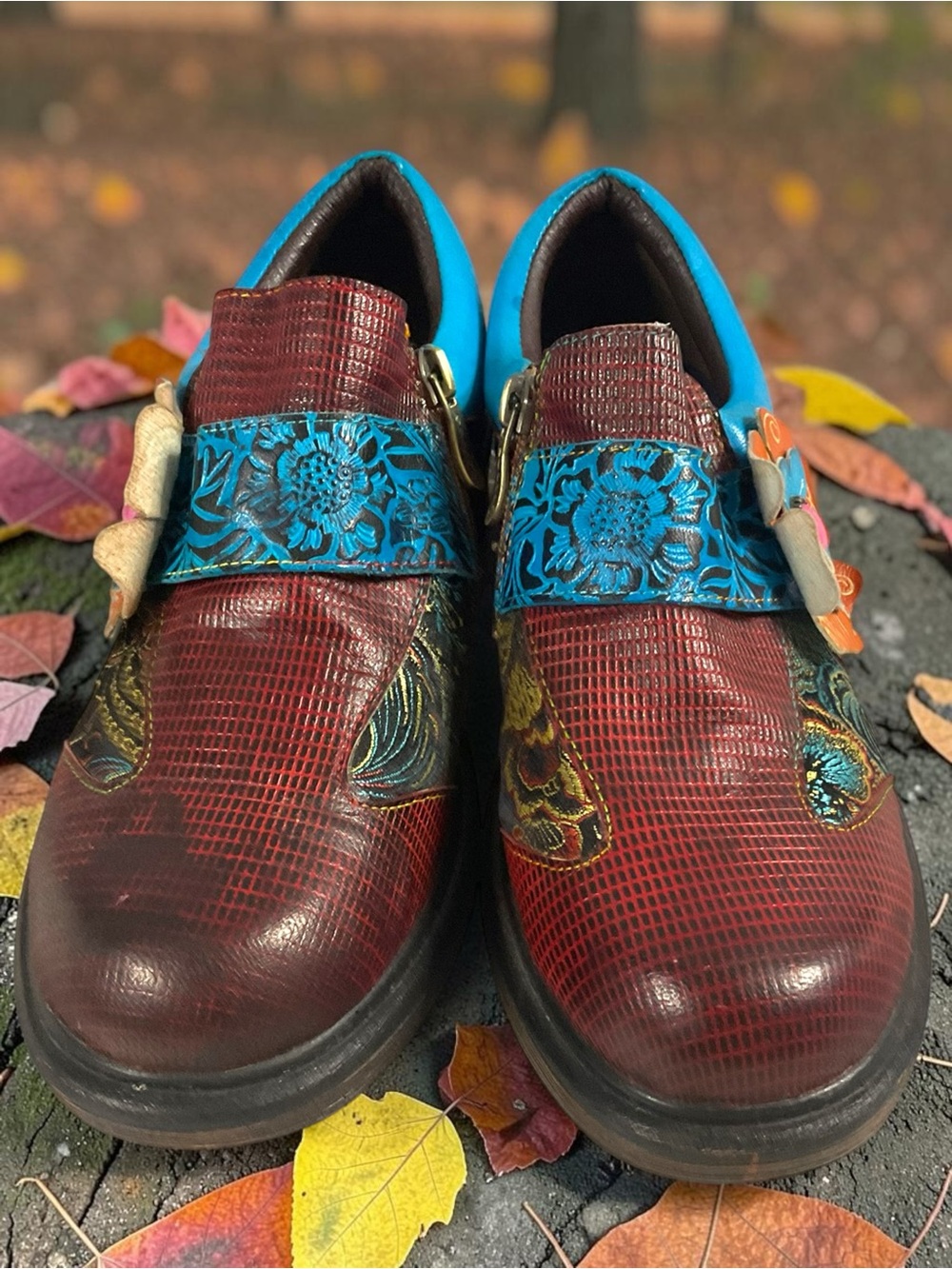 Socofy Bohemian Style Floral Embossed Leather Slip-On Shoes EU 38/US 7.5